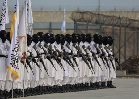 طالبان سالانه ۱۲ میلیارد افغانی به خانواده‌های مهاجمان انتحاری پرداخت می‌کنند