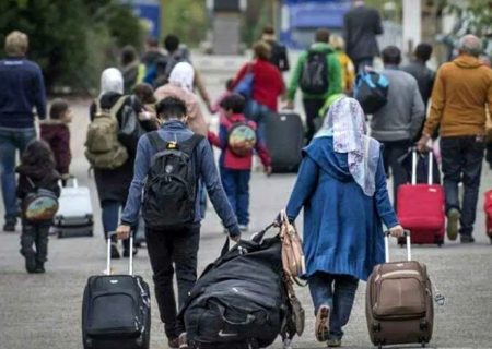 گروه بین‌المللی بحران: اخراج اجباری مهاجران افغان از پاکستان می‌تواند به فاجعه انسانی بینجامد