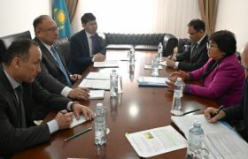 دیدار رئیس یوناما با مقام ارشد قزاقستانی درباره وضعیت افغانستان