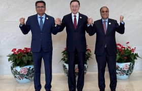 نخستین نشست سه‌جانبه پاکستان، چین و بنگلادش با محوریت گسترش همکاری‌ های راهبردی در جنوب آسیا