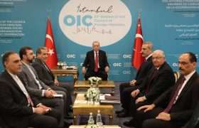 دیدار وزیر خارجه ایران با رئیس‌ جمهور ترکیه در حاشیه نشست سازمان همکاری اسلامی