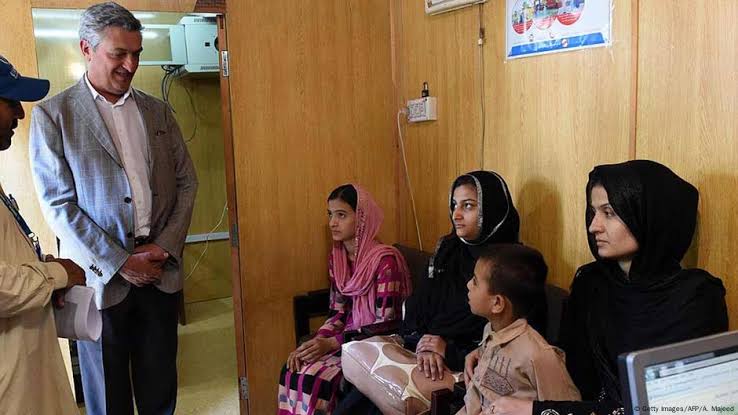 پاکستان طرح تمدید اقامت قانونی ۱.۴ میلیون مهاجر افغان را بررسی می‌کند