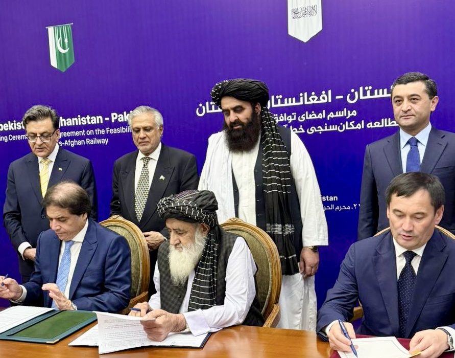 توافق‌نامه چارچوب مطالعات امکان‌ سنجی راه‌آهن نایب‌آباد–خرلاچی میان افغانستان، پاکستان و ازبکستان امضا شد