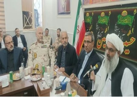 نظارت مشترک مقامات ایران و افغان از روند بازگشت مهاجران؛ همزمان با انتقاد مهاجران افغان از برخورد ناعادلانه