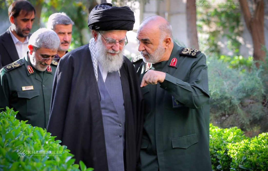 هشدار رهبر ایران به طرف‌ های درگیر در منازعه اخیر: «ایران تسلیم‌ ناپذیر است»