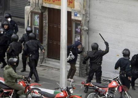 محکومیت شدید واشنگتن نسبت به ادامه سرکوب معترضان در ایران