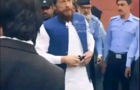 دیوان عالی پاکستان حکم آزادی عمران خان را صادر کرد