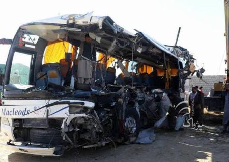 واژگونی بس مسافربری در مسیر کابل–کندهار؛ ۲۶ کشته و شماری زخمی