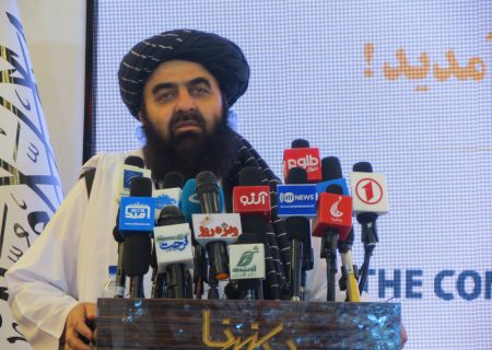 وزیر خارجه افغانستان بر تعامل مثبت و امنیت برای سرمایه ‌گذاری تأکید کرد