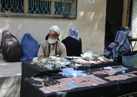 «گدایی حرفه‌ای با سرمایه میلیونی»؛ بازداشت هفت تن همراه با پول نقد، طلا و اسناد در کابل