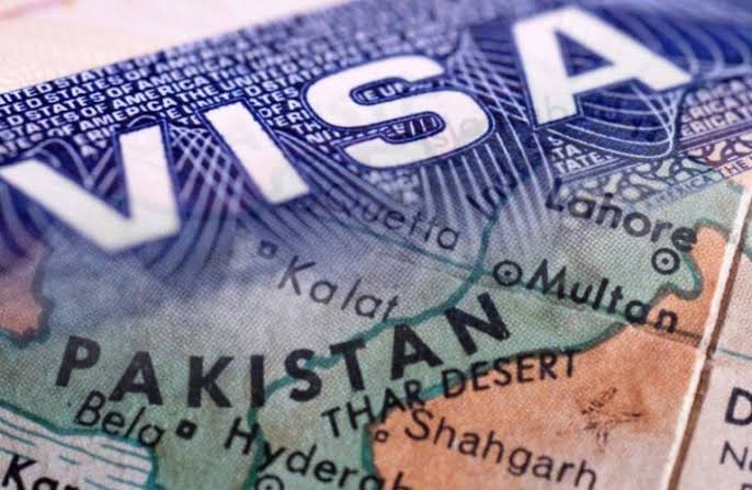 افزایش بهای ویزه و تکت؛ نگرانی متقاضیان سفر از هزینه های سنگین