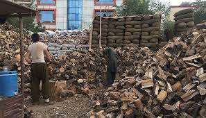 فشار اقتصادی بر مردم کابل؛ افزایش بی‌ سابقه بهای مواد سوختی