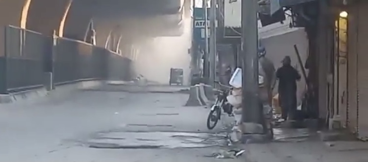 حمله انتحاری به مرکز پولیس فدرال در پشاور؛ سه نیروی امنیتی کشته شدند