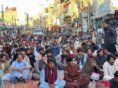 اعتراضات مردمی در لرلئی علیه سیاست ها و «جنگ های امپریالیستی»