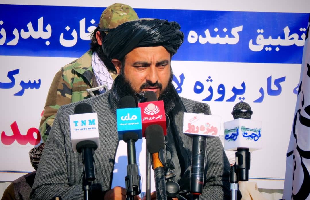 آغاز کار اعمار سرک اساسی ولسوالی کوه صافی ولایت پروان به ارزش بیش از ۶۴۱ میلیون افغانی