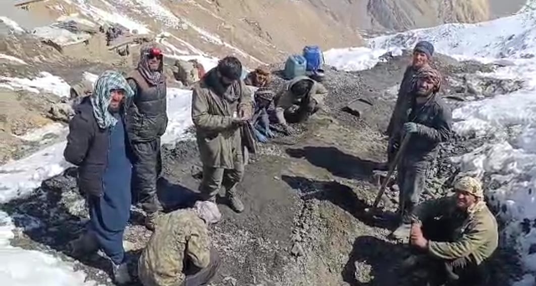 معادن بیروج پنجشیر برای نخستین بار در آستانه استخراج رسمی قرار گرفت