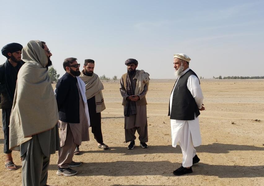 بازدید وزیر صنعت و تجارت از اراضی پیشنهادی برای ایجاد پارک‌ های صنعتی در قندهار