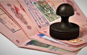 تعلیق صدور ویزای مهاجرتی برای اتباع ۷۵ کشور توسط وزارت خارجه آمریکا