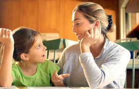 پیامدهای انحصار تصمیم‌ گیری در خانواده و ضرورت مشورت