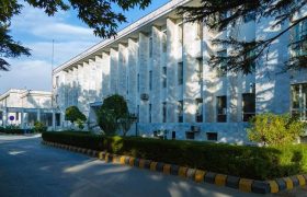 وزارت خارجه افغانستان: هیأت پاکستانی برای مذاکره رسماً مراجعه نکرده است