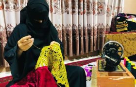 نقش زنان افغان در هویت ‌سازی فرهنگی افغانستان از طریق هنر