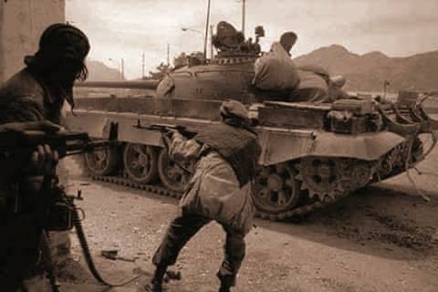 واکنش ها به گفته های وزیر دفاع پاکستان درباره جنگ های افغانستان