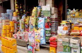 کاهش نرخ دالر و افزایش قیمت مواد خوراکی