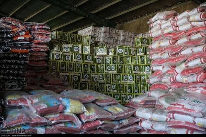 تورم مواد خوراکی در کابل؛ شهروندان از کاهش قدرت خرید می‌گویند و شهرداری از کنترول نرخ‌ها