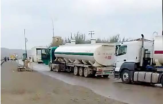 افزایش قیمت نفت در منطقه و پیامدهای آن بر امنیت غذایی و حمل ‌ونقل در افغانستان