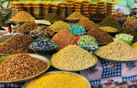 افزایش چشمگیر قیمت میوه خشک و تازه در آستانه عید فطر در کابل