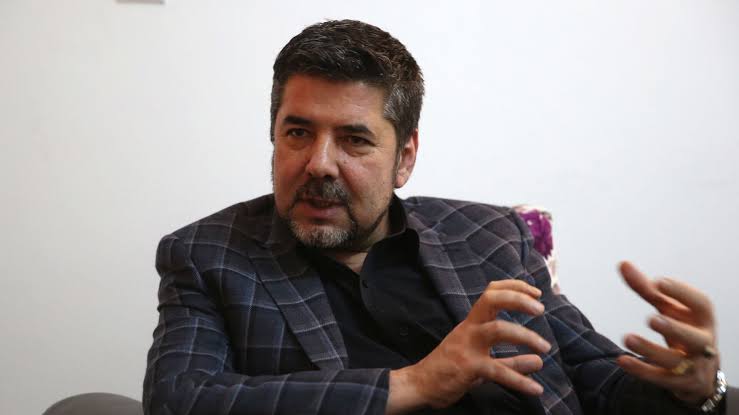 واکنش تند رحمت الله نبیل به حمله پاکستان: “اهداف مشروع در خاک پاکستان را هدف قرار دهید”