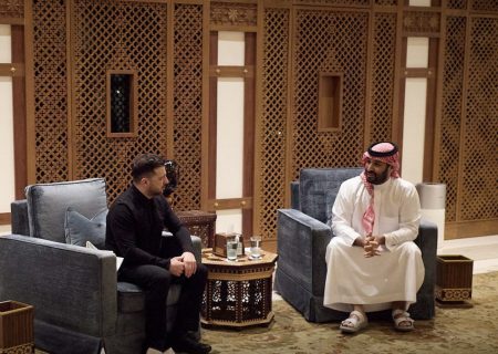 امضای توافق دفاعی اوکراین و عربستان؛ زلنسکی: آماده به‌ مقابله با پهپادهای ایرانی هستیم