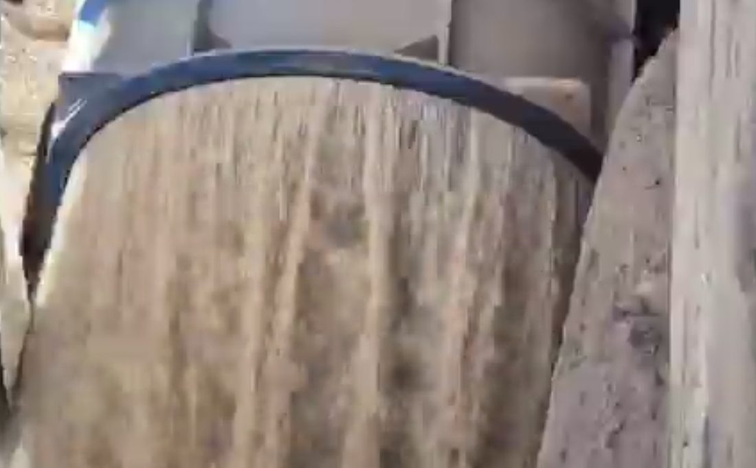 برای نخستین بار، آب بند پاشدان در هرات به روی دهقانان رها شد