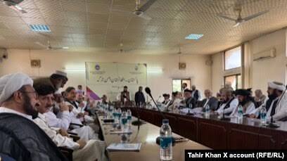 جرگه صلح افغانستان و پاکستان در پیشاور؛ انتظار برای کاهش تنش ها میان دو کشور