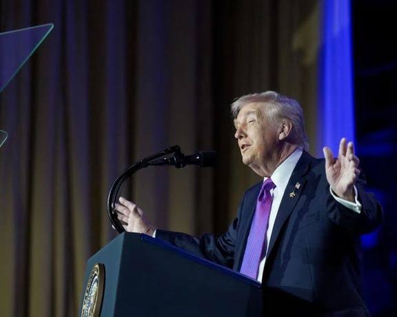 تشکر ترامپ از سه کشور حاشیه خلیج فارس در پیامی در شبکه اجتماعی خود